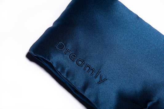 Silk sleep mask